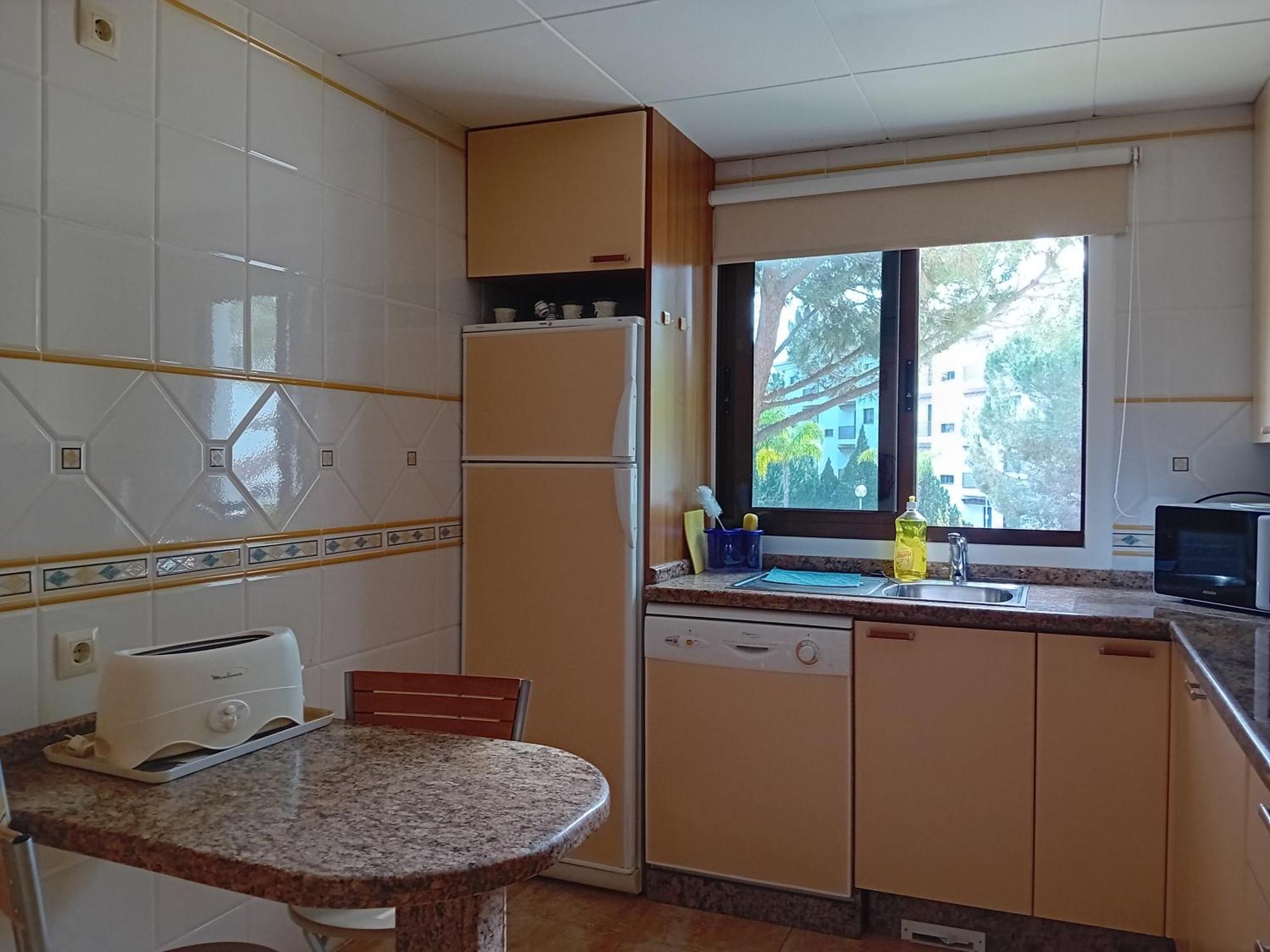 Appartement 6 B *